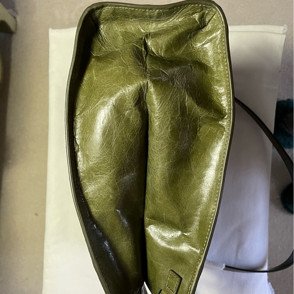 NWT HALSTON HERITAGE  OLIVE COLORED  HANDBAG - Picture 11 of 12